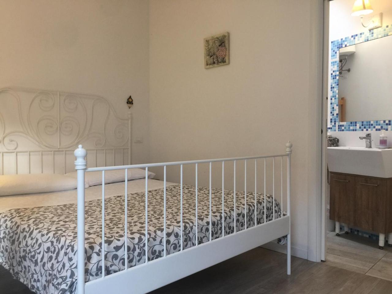 B&B Xenia Patti Eksteriør billede